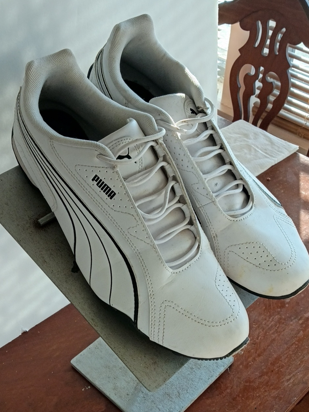 Puma men's White Sneaker Driving Shoe